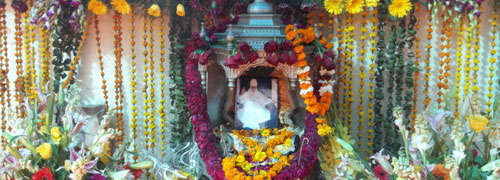 Maharaj at Angeetha Sahib